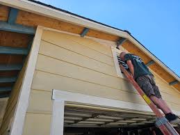 Best Insulated Siding Installation  in Okolona, MS